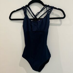 Capezio leotard // size girls medium // NAVY color